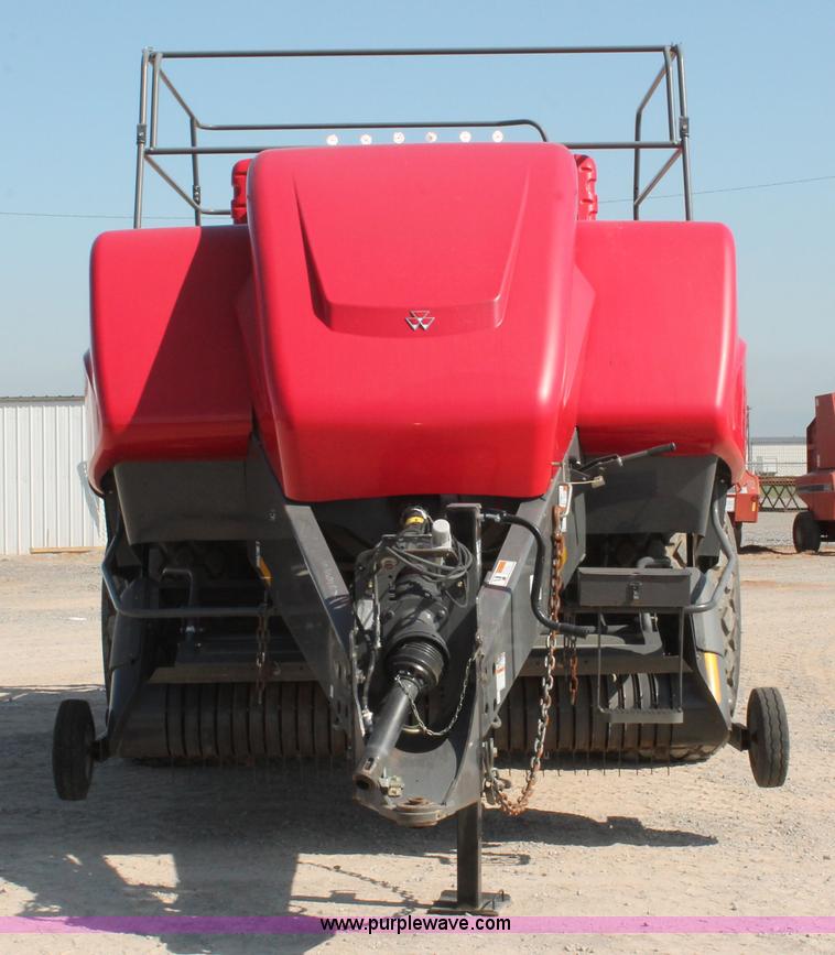 image for item H5857 2011 Massey-Ferguson 2190 large square baler