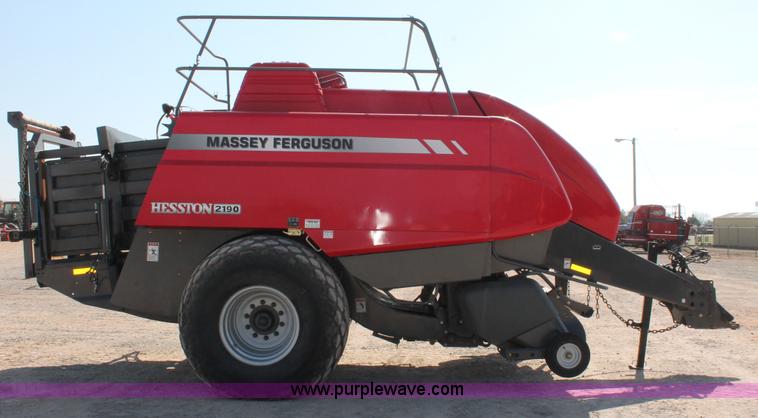 image for item H5857 2011 Massey-Ferguson 2190 large square baler
