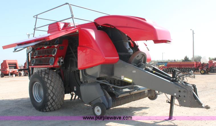 image for item H5857 2011 Massey-Ferguson 2190 large square baler