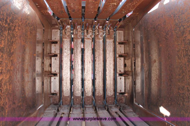 image for item H5857 2011 Massey-Ferguson 2190 large square baler