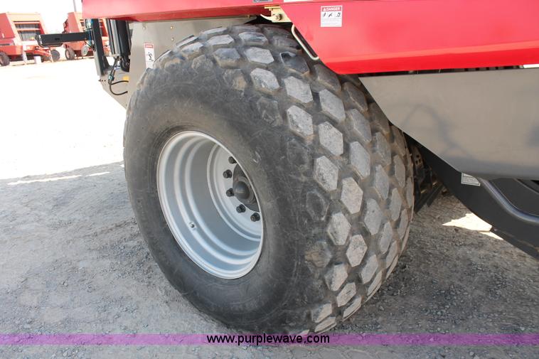 image for item H5857 2011 Massey-Ferguson 2190 large square baler