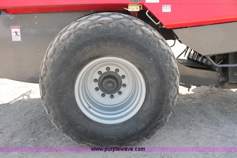 image for item H5857 2011 Massey-Ferguson 2190 large square baler