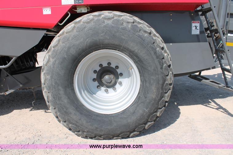 image for item H5857 2011 Massey-Ferguson 2190 large square baler