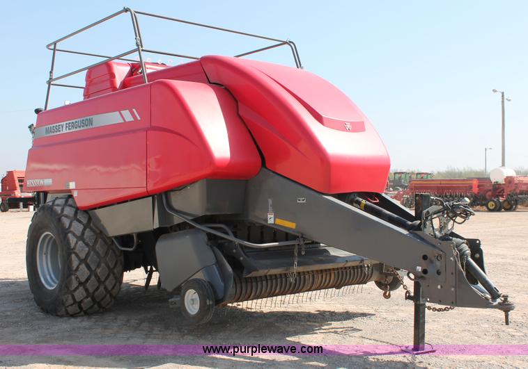 image for item H5858 2010 Massey-Ferguson 2190 large square baler