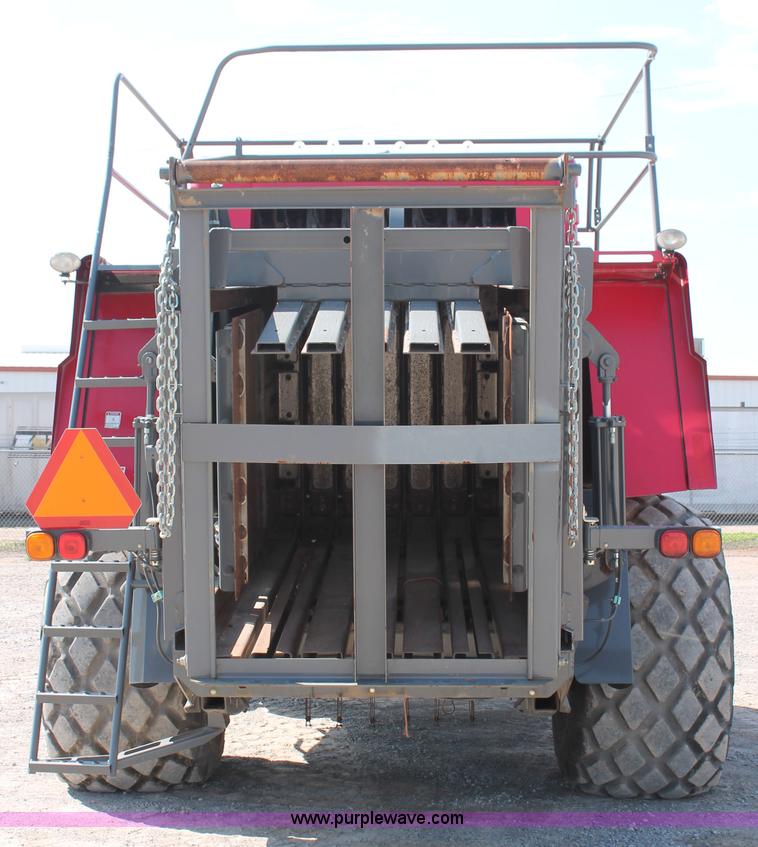 image for item H5858 2010 Massey-Ferguson 2190 large square baler