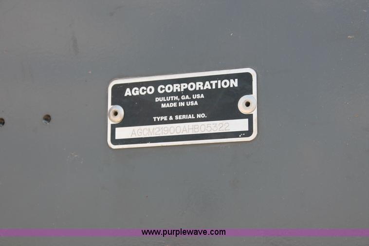 image for item H5858 2010 Massey-Ferguson 2190 large square baler