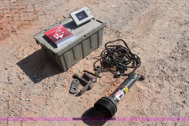 image for item H5858 2010 Massey-Ferguson 2190 large square baler