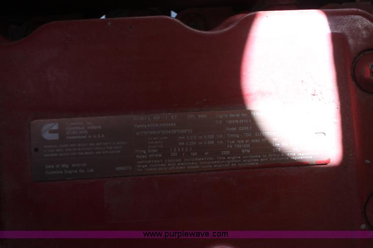 image for item H5859 2011 MacDon M205 self-propelled windrower