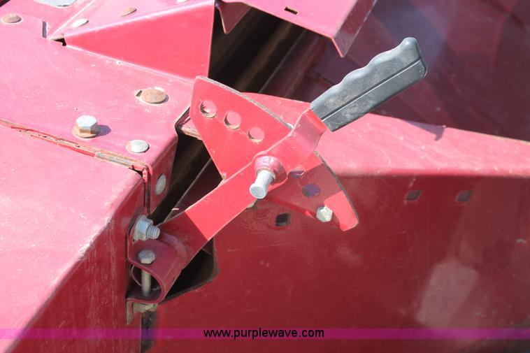 image for item H5860 2011 MacDon M205 self-propelled windrower