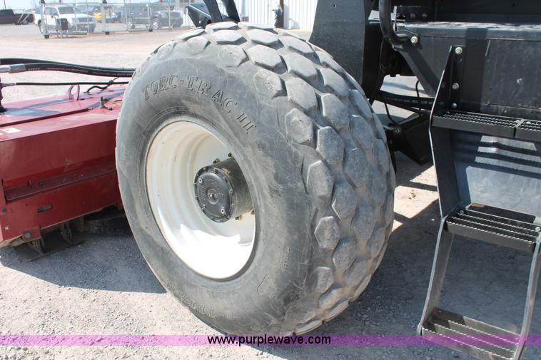 image for item H5860 2011 MacDon M205 self-propelled windrower