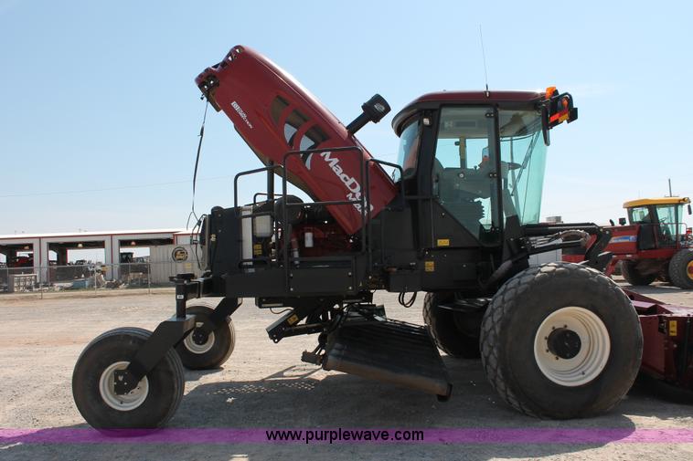 image for item H5861 2013 MacDon M205 self-propelled windrower