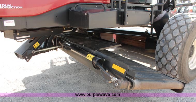 image for item H5861 2013 MacDon M205 self-propelled windrower