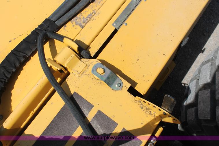 image for item H5862 2011 New Holland H8080 self-propelled windrower