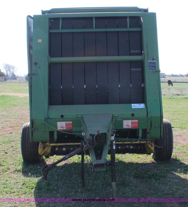 image for item H5880 John Deere 530 round baler