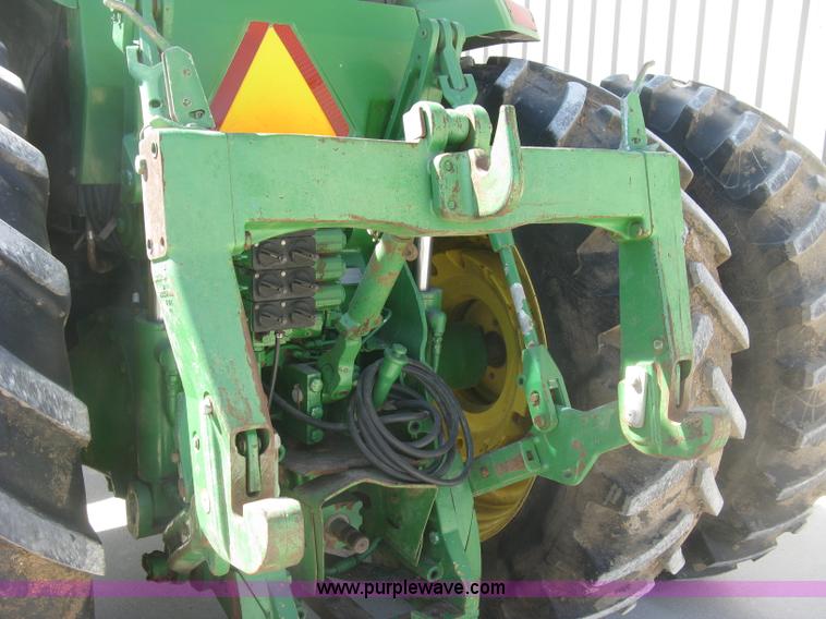 image for item H8717 1996 John Deere 8200 MFWD tractor