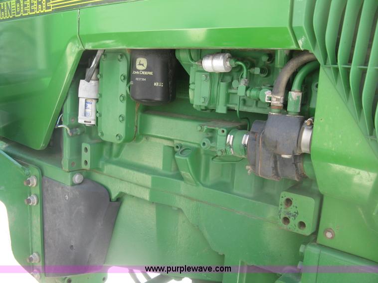 image for item H8717 1996 John Deere 8200 MFWD tractor