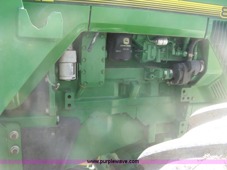 image for item H8717 1996 John Deere 8200 MFWD tractor