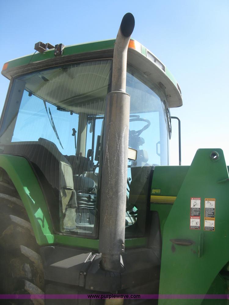 image for item H8717 1996 John Deere 8200 MFWD tractor