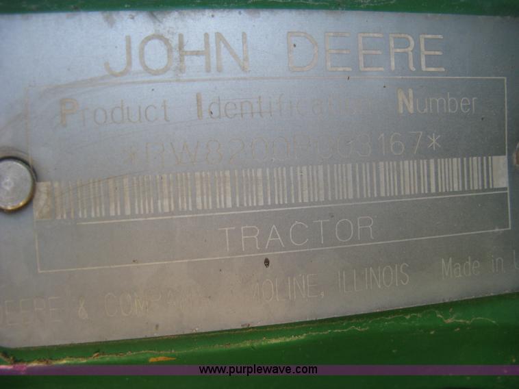 image for item H8717 1996 John Deere 8200 MFWD tractor