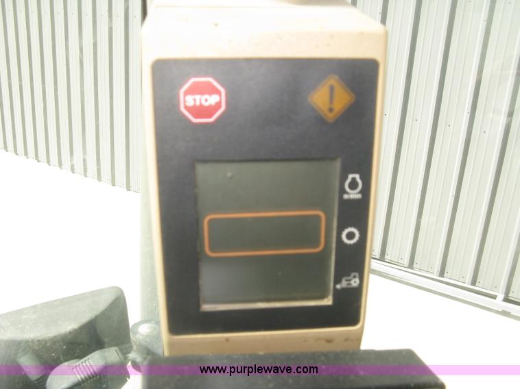 image for item H8717 1996 John Deere 8200 MFWD tractor