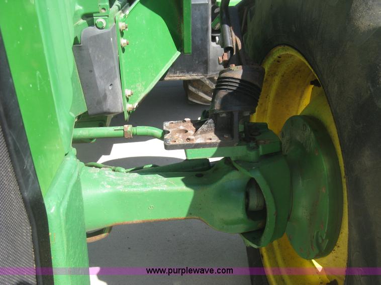 image for item H8717 1996 John Deere 8200 MFWD tractor