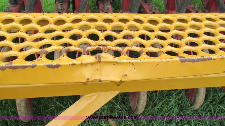 image for item I3055 HayBuster 107 drill