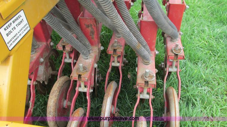 image for item I3055 HayBuster 107 drill