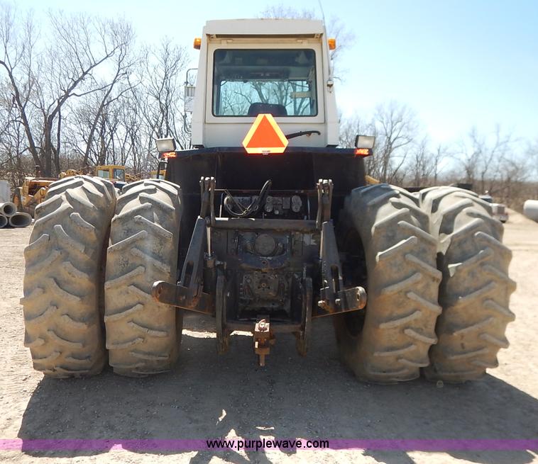 image for item J1138 1975 Case 2670 4WD tractor