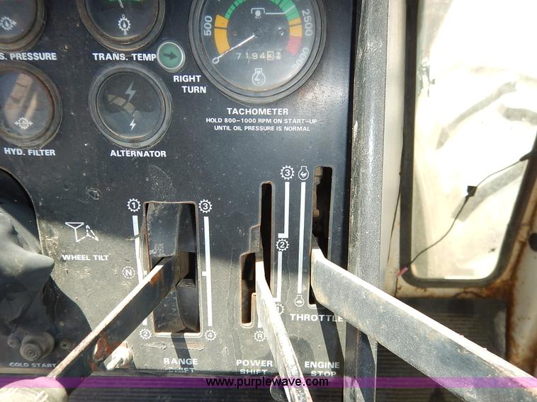 image for item J1138 1975 Case 2670 4WD tractor