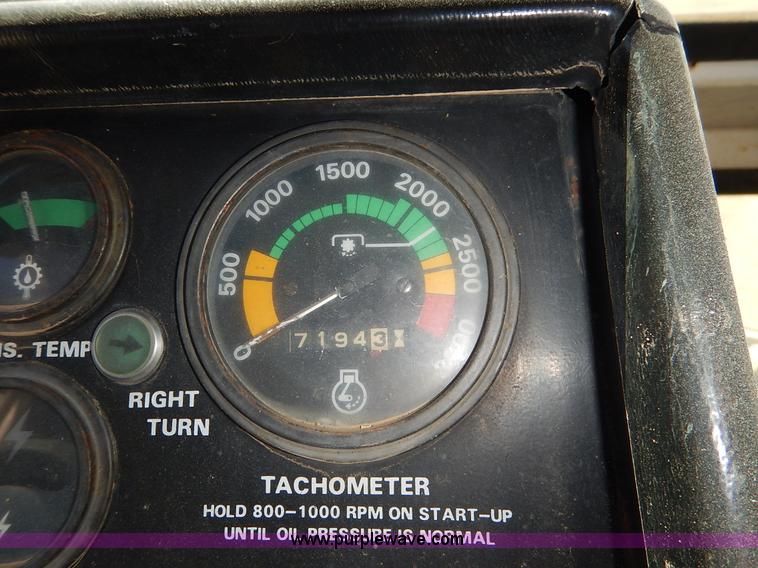 image for item J1138 1975 Case 2670 4WD tractor