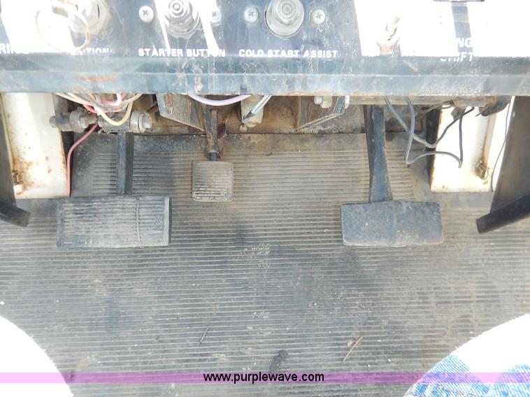 image for item J1138 1975 Case 2670 4WD tractor