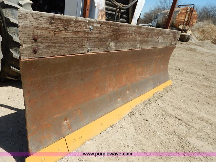 image for item J1138 1975 Case 2670 4WD tractor