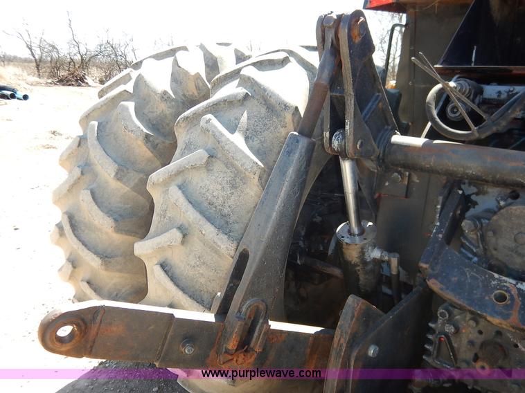 image for item J1138 1975 Case 2670 4WD tractor