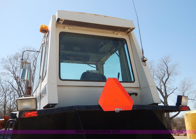 image for item J1138 1975 Case 2670 4WD tractor