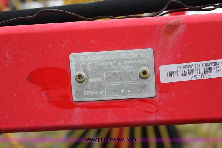 image for item J2281 Enorossi 9 wheel rake