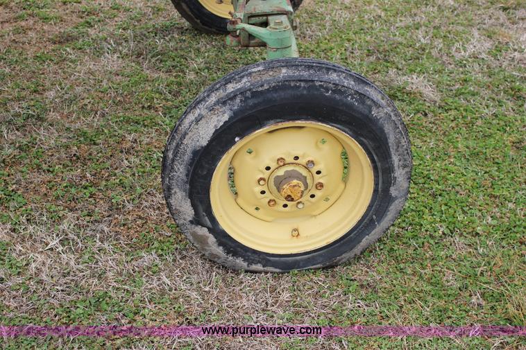 image for item J2282 1957 John Deere 420 tractor