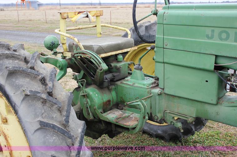image for item J2282 1957 John Deere 420 tractor