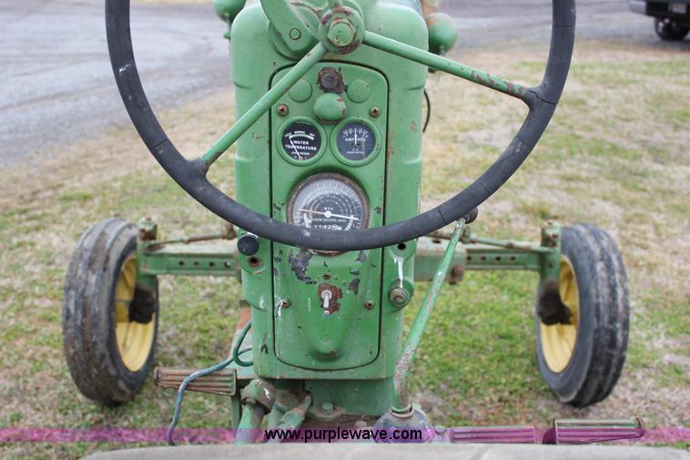 image for item J2282 1957 John Deere 420 tractor