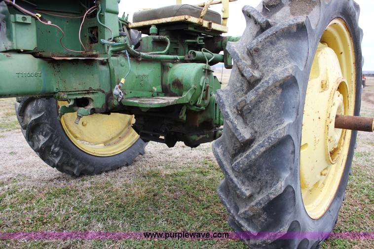 image for item J2282 1957 John Deere 420 tractor