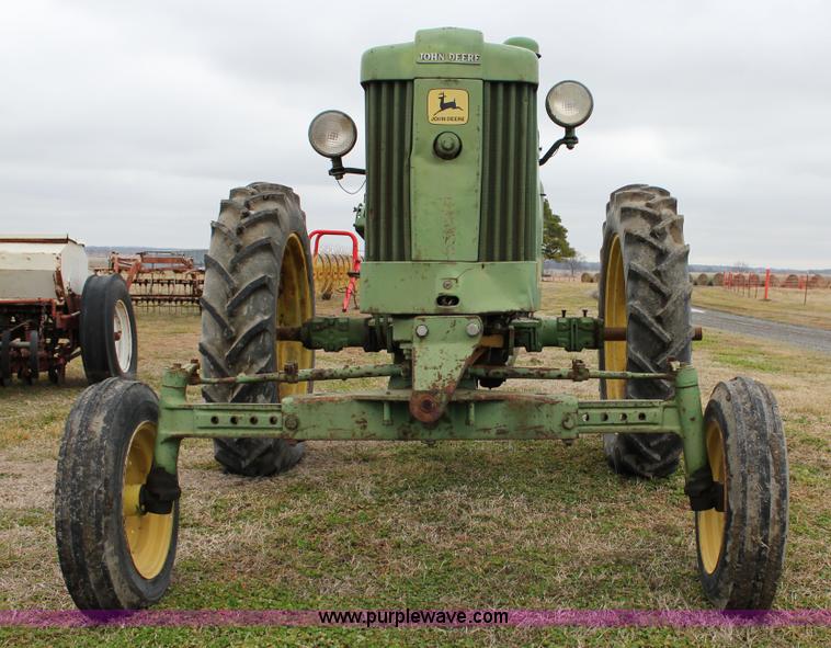 image for item J2282 1957 John Deere 420 tractor