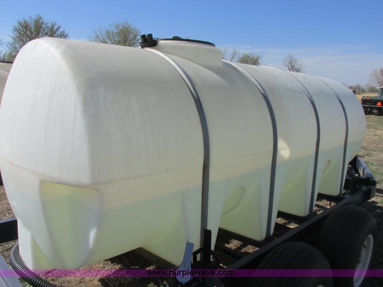 image for item J6714 Schaben 1,000 gallon nurse tank trailer
