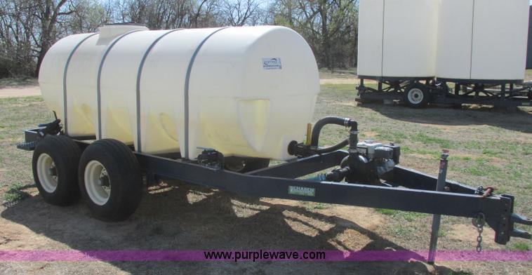 image for item J6715 Schaben 1,000 gallon nurse tank trailer