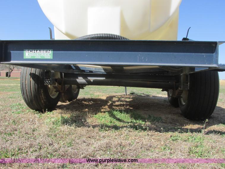 image for item J6715 Schaben 1,000 gallon nurse tank trailer