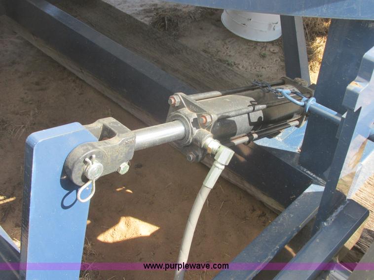 image for item J6716 Schaben double cone bottom trailer