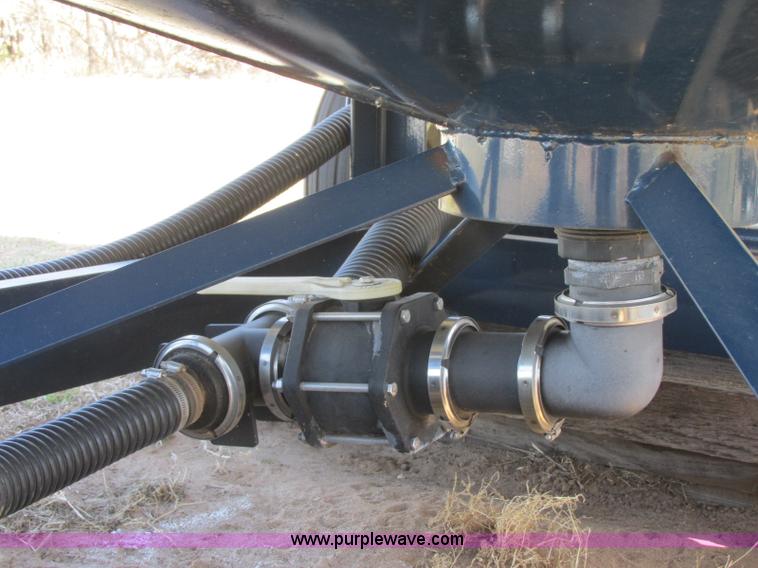 image for item J6716 Schaben double cone bottom trailer