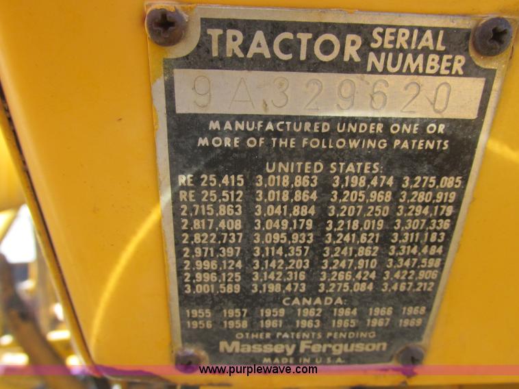 image for item J6749 Massey-Ferguson 30B tractor
