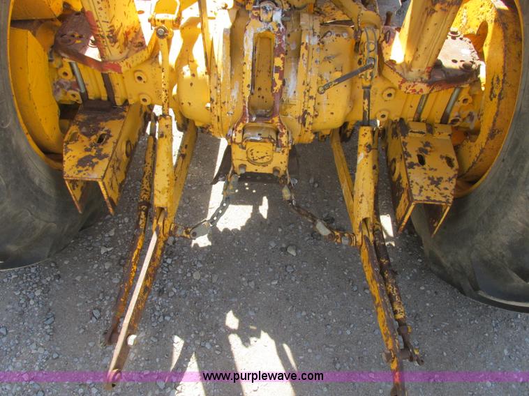 image for item J6749 Massey-Ferguson 30B tractor