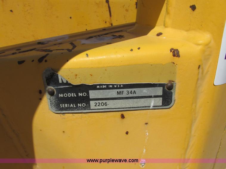 image for item J6749 Massey-Ferguson 30B tractor