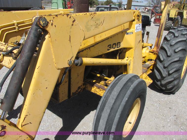 image for item J6749 Massey-Ferguson 30B tractor