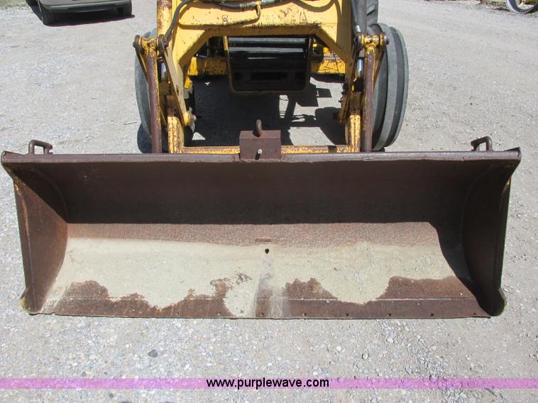 image for item J6749 Massey-Ferguson 30B tractor